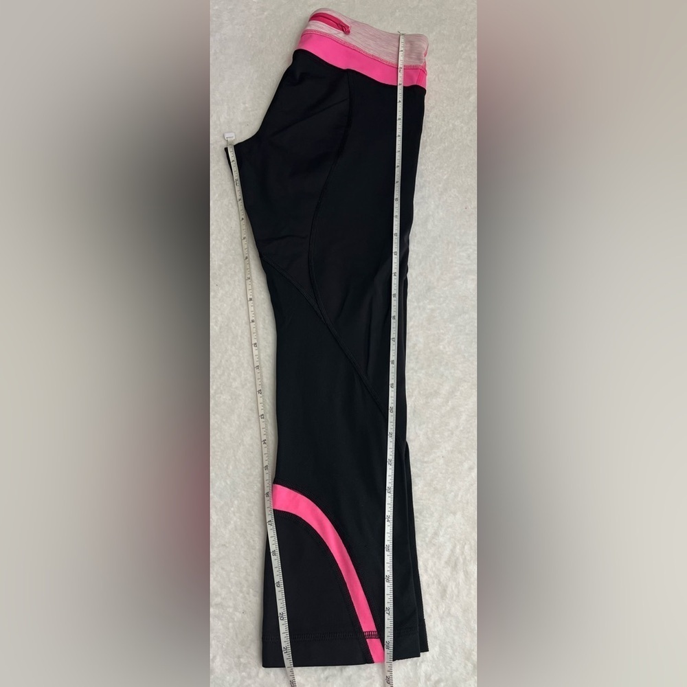Lululemon Run Inspire crop black and pink leggings EUC - Picture 6 of 7